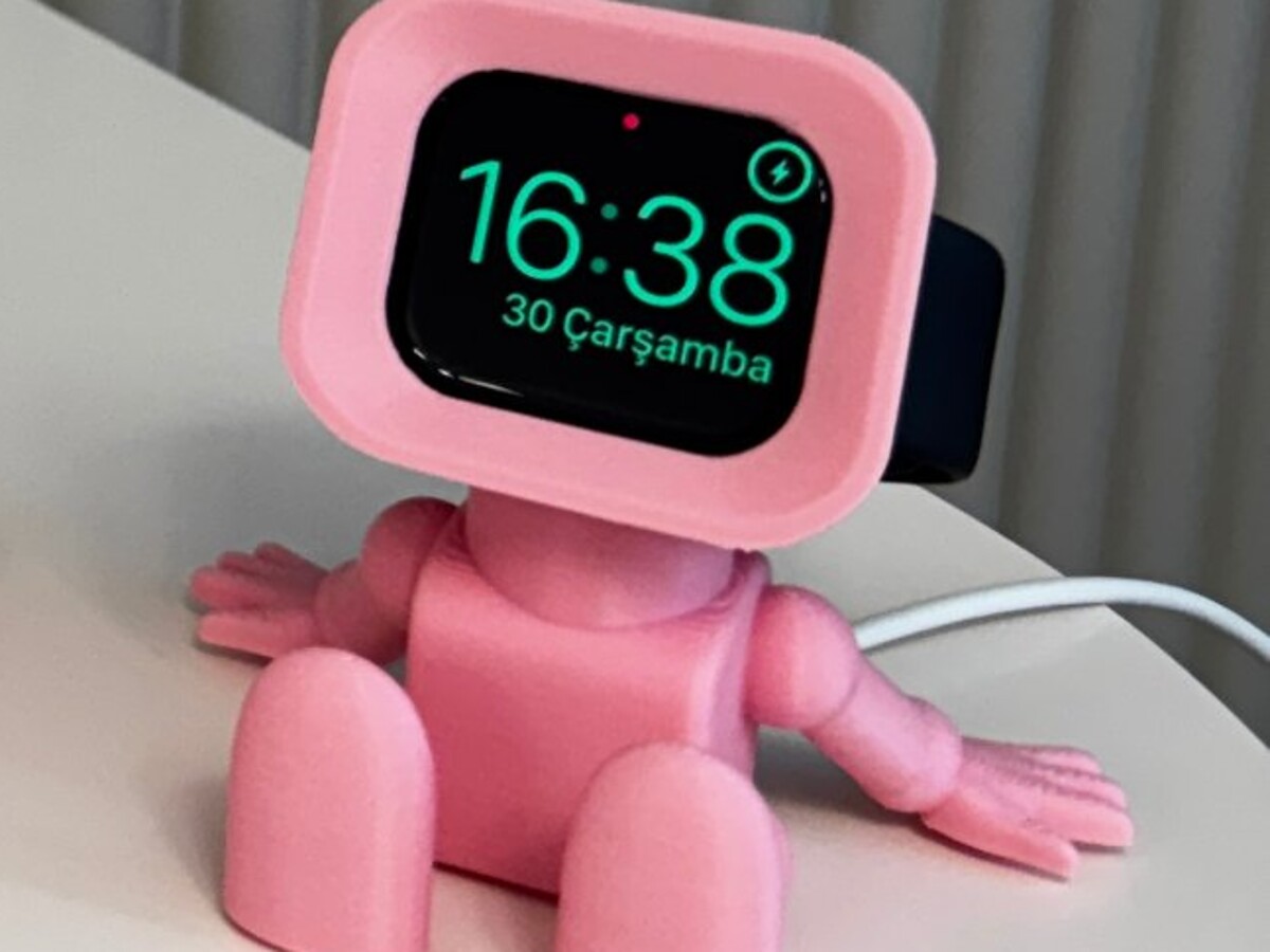 Apple Watch için robot biçimli pembe şarj standı
